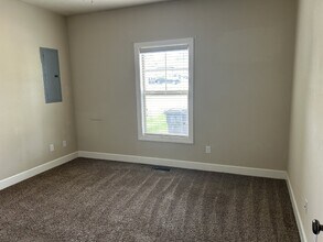 632 Cooper Square in Cookeville, TN - Building Photo - Building Photo