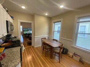 348 Summer St, Unit 2 in Somerville, MA - Building Photo - Building Photo