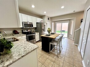 12270 Foxmoor Peak Dr in Riverview, FL - Building Photo - Building Photo