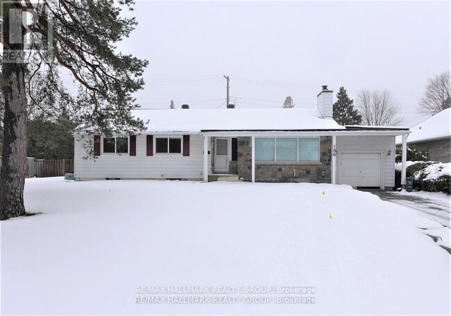 property at 186 Balmoral Pl