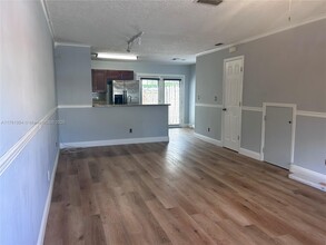 2908 Edgehill Ln in Hollywood, FL - Building Photo - Building Photo