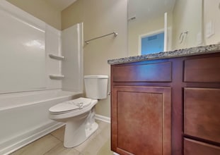 2401 Everton Cir SE in Concord, NC - Building Photo - Building Photo