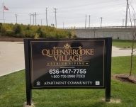 Queensbrooke Village Senior Living in St. Peters, MO - Building Photo