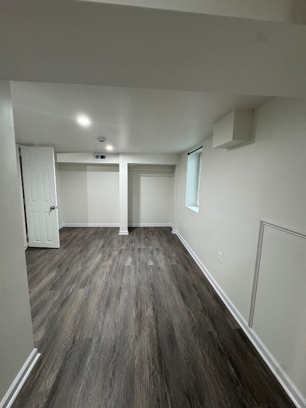 property at 7012 Warfield Rd