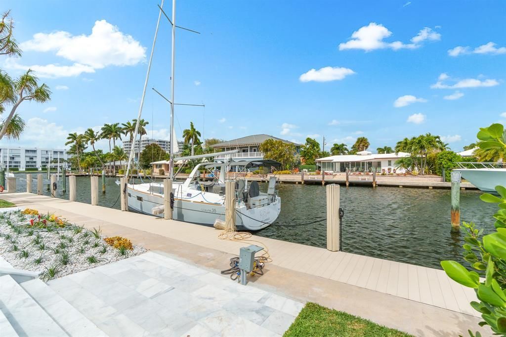 273 Tropic Dr in Lauderdale-by-the-Sea, FL - Building Photo