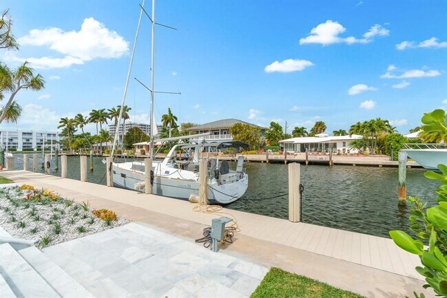273 Tropic Dr