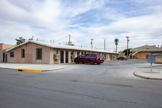 3408 Frutas Ave in El Paso, TX - Building Photo - Primary Photo