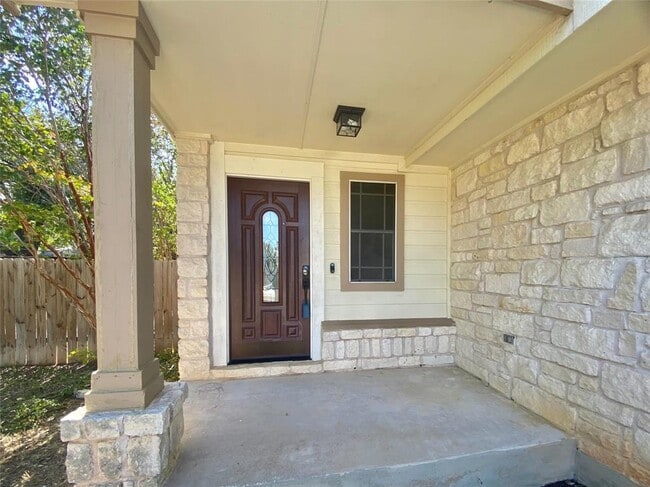 2601 Greenlee Dr in Leander, TX - Building Photo - Building Photo