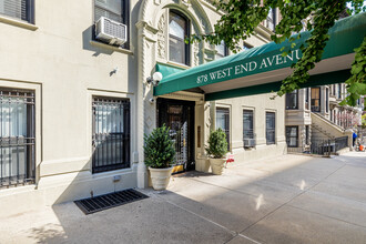 878 W End Ave in New York, NY - Building Photo - Building Photo