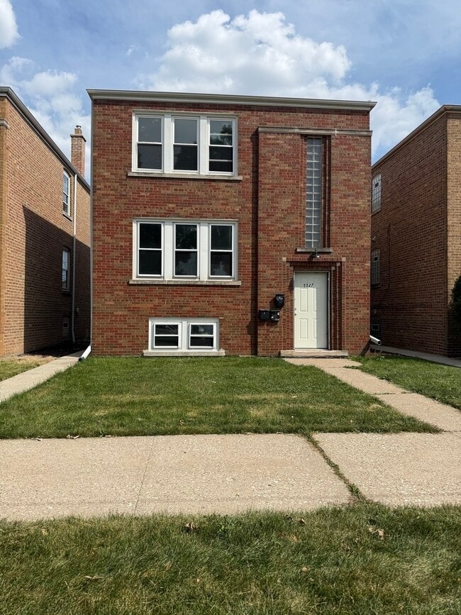 property at 5527 S Mason Ave
