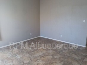 11027 Maravillas Dr NW in Albuquerque, NM - Building Photo - Building Photo