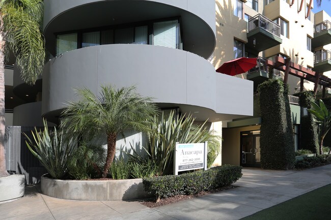 PR SM Anacapa LLC in Santa Monica, CA - Building Photo - Building Photo
