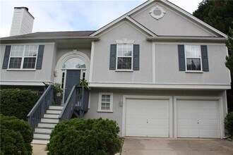 437 Darter Dr NW in Kennesaw, GA - Building Photo - Building Photo