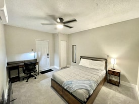 9303 4th Ave in Orlando, FL - Building Photo