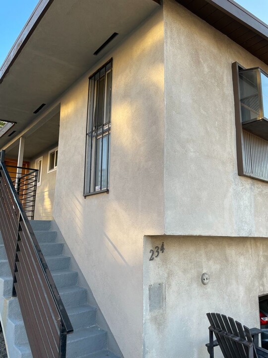 232 39th St, Unit 232 in Manhattan Beach, CA - Building Photo