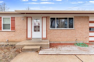 7309 Landi Ct in Hazelwood, MO - Building Photo - Building Photo