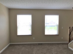 105 Daniel Dr in Germantown, OH - Building Photo - Building Photo