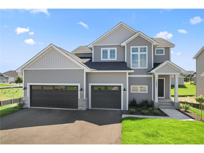 property at 11851 35th St N