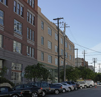 4th Street Lofts in Oakland, CA - Foto de edificio - Building Photo