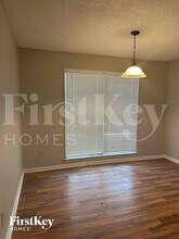 1726 Hidden Acres Dr SW in Conyers, GA - Foto de edificio - Building Photo