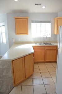 1411 S 1020 W photo'