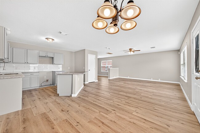 property at 14935 Sugar Mist Ln