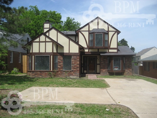 property at 631 Boyd St