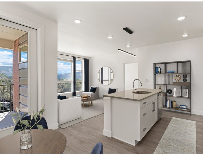 The Richmond Apartments in Salt Lake City, UT - Building Photo - Building Photo