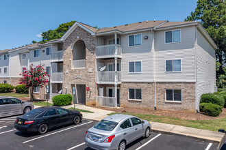 Landings at Steele Creek in Charlotte, NC - Building Photo - Building Photo