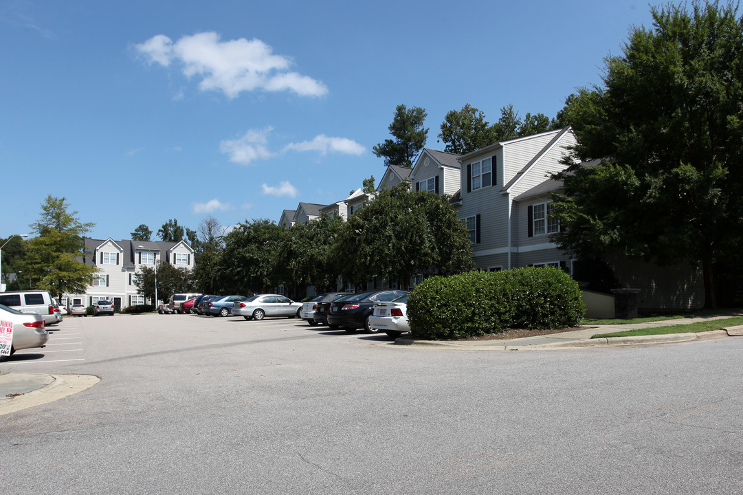 Method Townhomes in Raleigh, NC - Building Photo