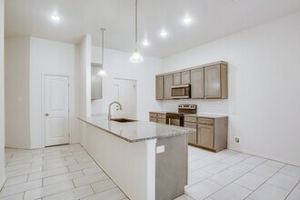 1706 Corpus Ave in Wolfforth, TX - Building Photo - Building Photo