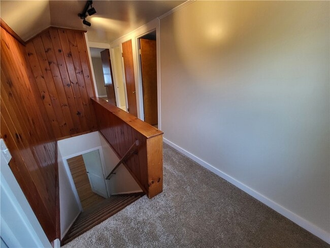 property at 223 Glenbrook Rd