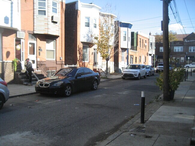 2221 Cantrell St photo'