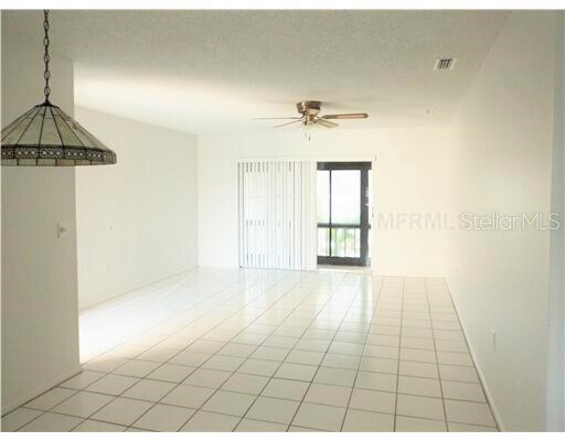 2740 Hidden Lake Blvd in Sarasota, FL - Building Photo - Building Photo