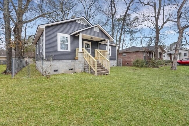 2011 Comet Ave in Savannah, GA - Building Photo - Building Photo