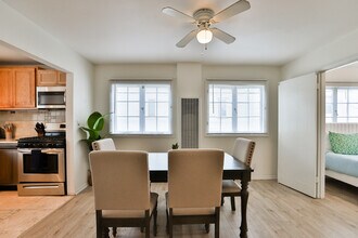 3110 Highland Ave, Unit Duplex in Santa Monica, CA - Building Photo - Building Photo