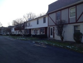 Orchard Village Apartments in Orchard Park, NY - Building Photo - Building Photo