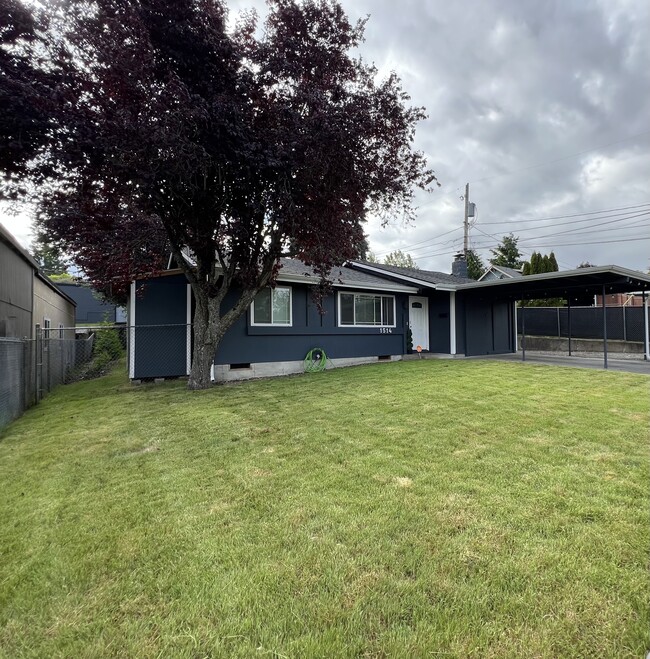 property at 1514 S Alder St