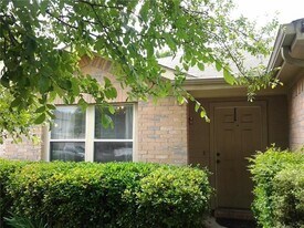 2825 Mesa Valley Dr in McKinney, TX - Building Photo