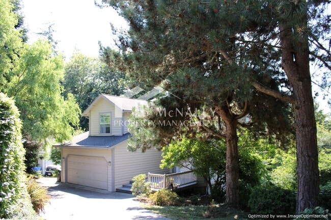 11210 67th Ave Ct NW