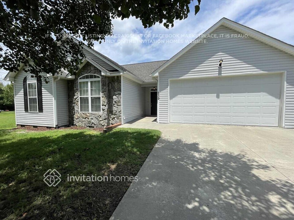 539 Fernway Dr in Burlington, NC - Building Photo