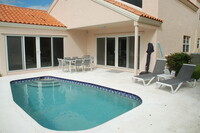 13302 St Tropez Cir in West Palm Beach, FL - Foto de edificio - Building Photo