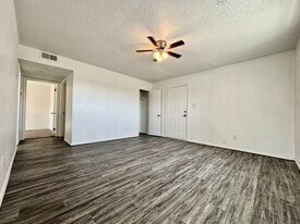 Candlewood Apartments in Lawton, OK - Building Photo