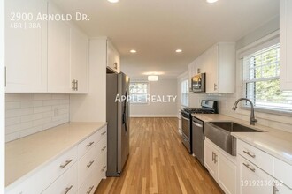 2900 Arnold Rd in Durham, NC - Building Photo - Building Photo