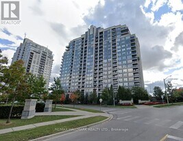 15 N Park Rd, Unit 1601 in Vaughan, ON - Building Photo