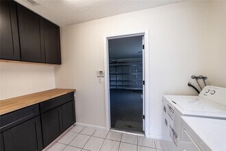 1260 NW 101st Ave in Plantation, FL - Building Photo - Building Photo