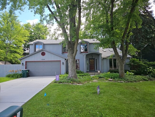 property at 786 N Van Nortwick Ave