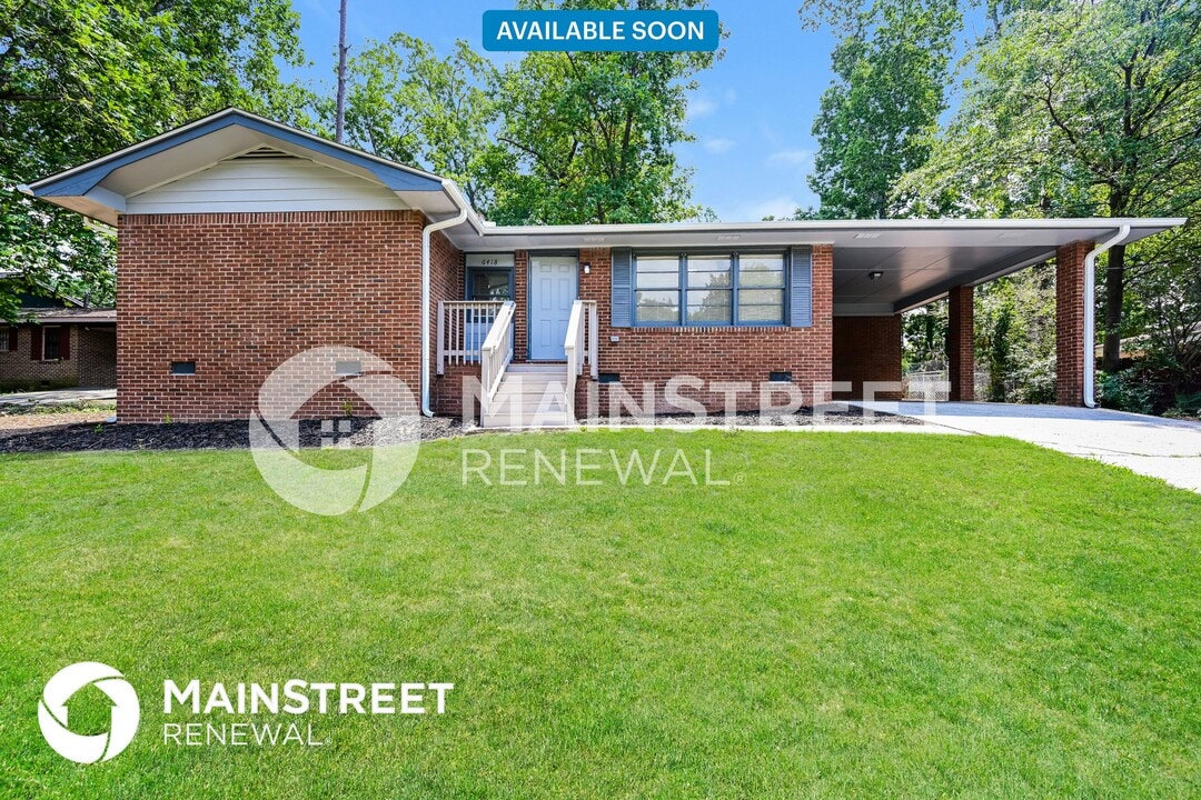 6418 Monica Dr in Morrow, GA - Building Photo