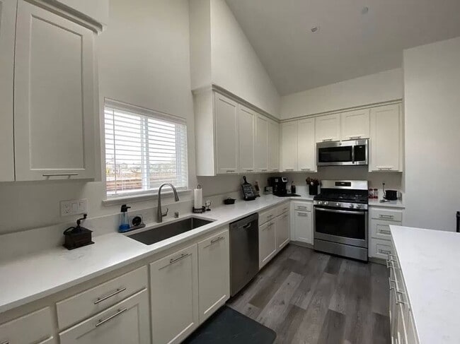 3622 Coffey Ln in Santa Rosa, CA - Building Photo - Building Photo