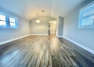 411 4th St in Mamaroneck, NY - Building Photo - Building Photo